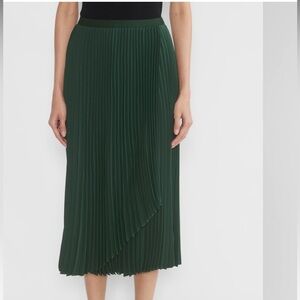 Babaton Ladder skirt in Scarab green